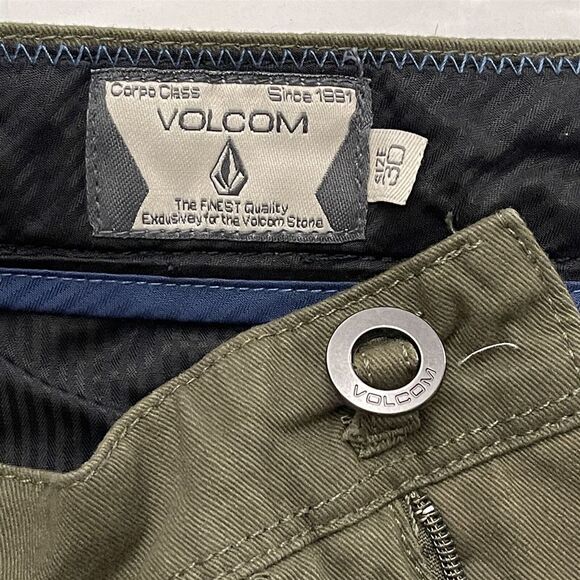 NWT Volcom VMighty 30 x 10" OD Green 100% Cotton‎ Twill Cargo Chino Shorts - Picture 5 of 9
